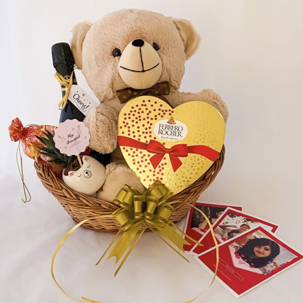 Elegant celebrity gift hamper containing Teddy Bear, Chocolates and a lovely Greetings - Image 4
