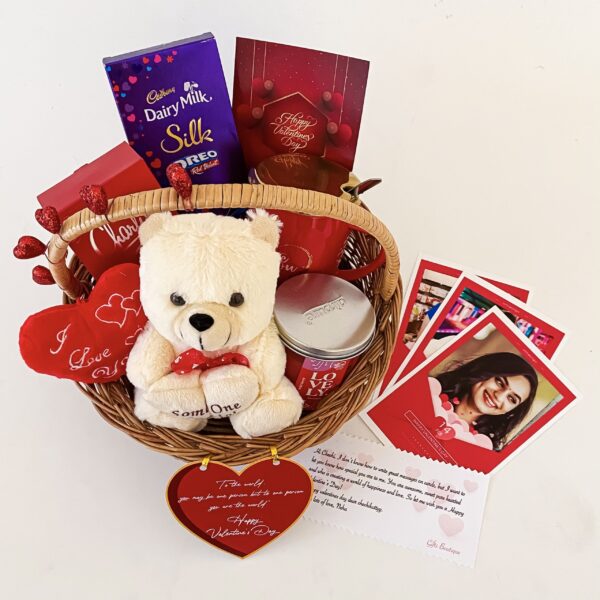 Extravagant Personalised congratulations gifts containing Perfume , Key chain and a lovely Greetings - Image 5