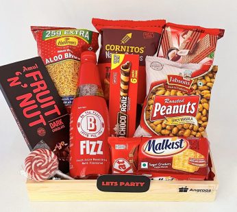 Thoughtful father’s day gift box with yummy Snack, Drinks and More