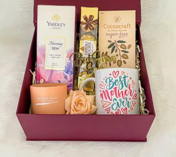 Unique and Personal gift box for Mothers day With Perfume, Chocolates, Coffee mug & Scented candle