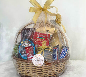 Beautiful Easter gift basket to convey your Easter wishes