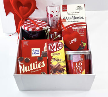 Loveholic Valentine’s Day Proposal Hamper With Chocolates, Fruit Jam, And More