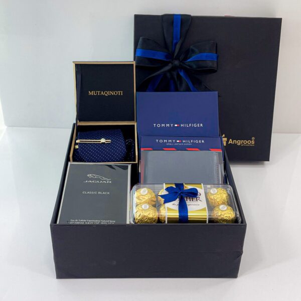 Exquisite gifts for Dad for fathers Day contains perfume, a wallet, and chocolate - Image 5