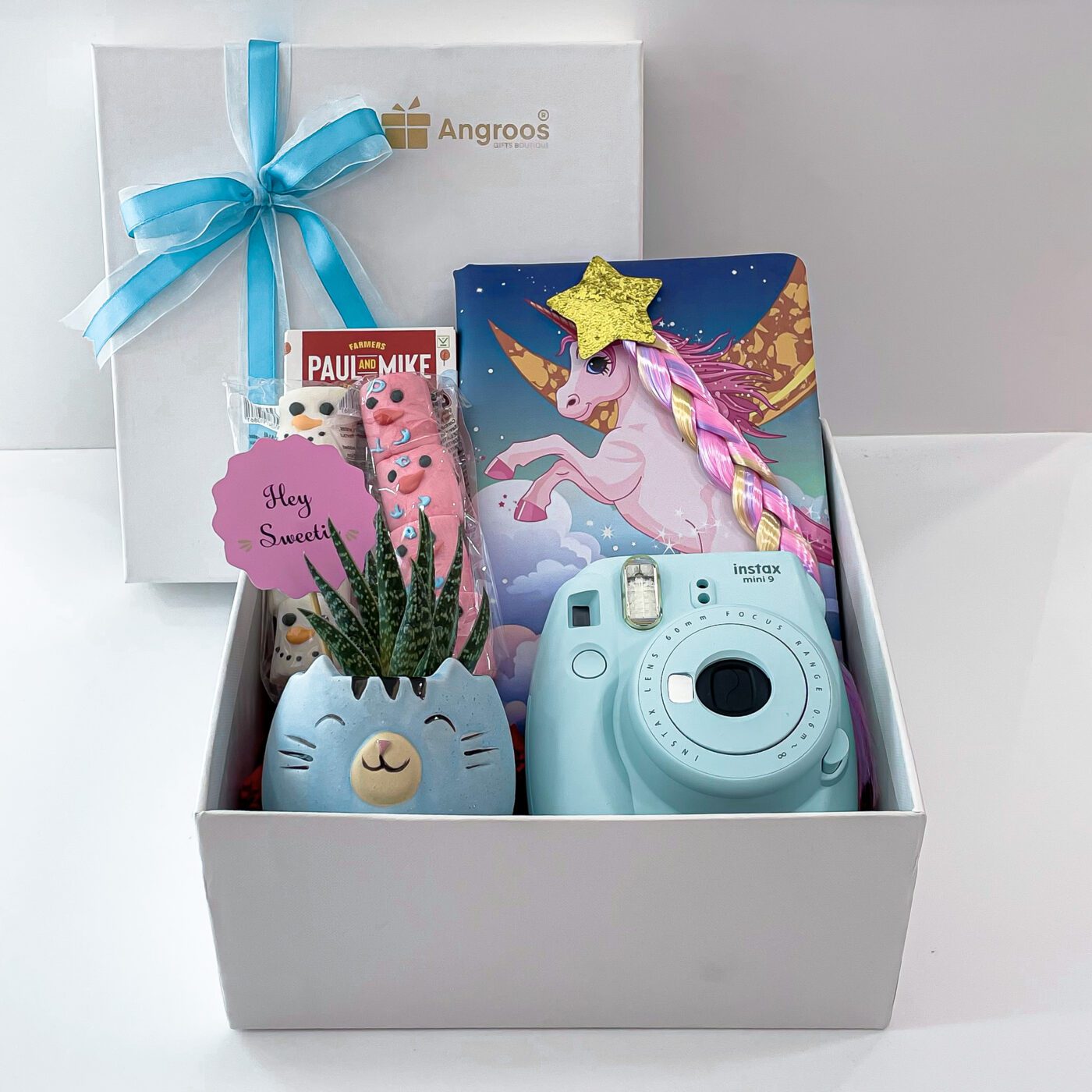 Order cute birthday gifts for baby girl in India