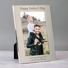 Photo frame with personalized message
