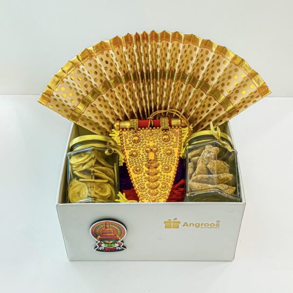 Heritage Indulgence Traditional Kerala Gift With Souvenirs And Snacks - Image 2