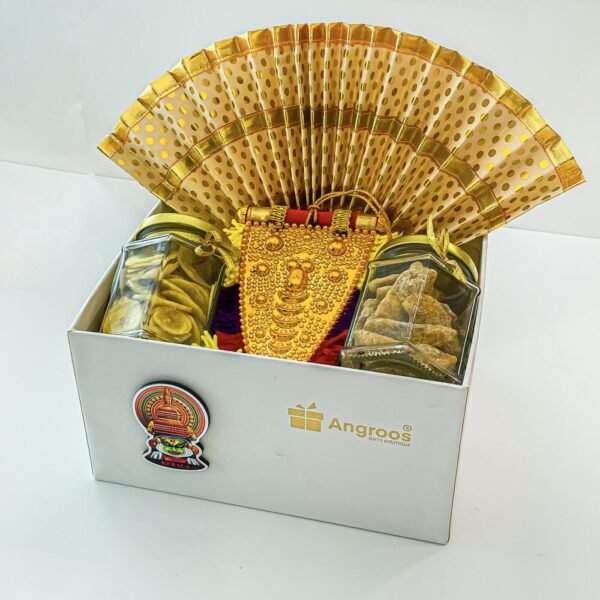 Heritage Indulgence Traditional Kerala Gift With Souvenirs And Snacks - Image 4