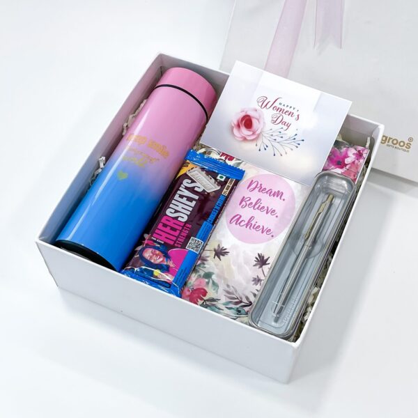 Unique rakhi gifts for sisters contain Rakhis, a water bottle, a pen, and more - Image 5