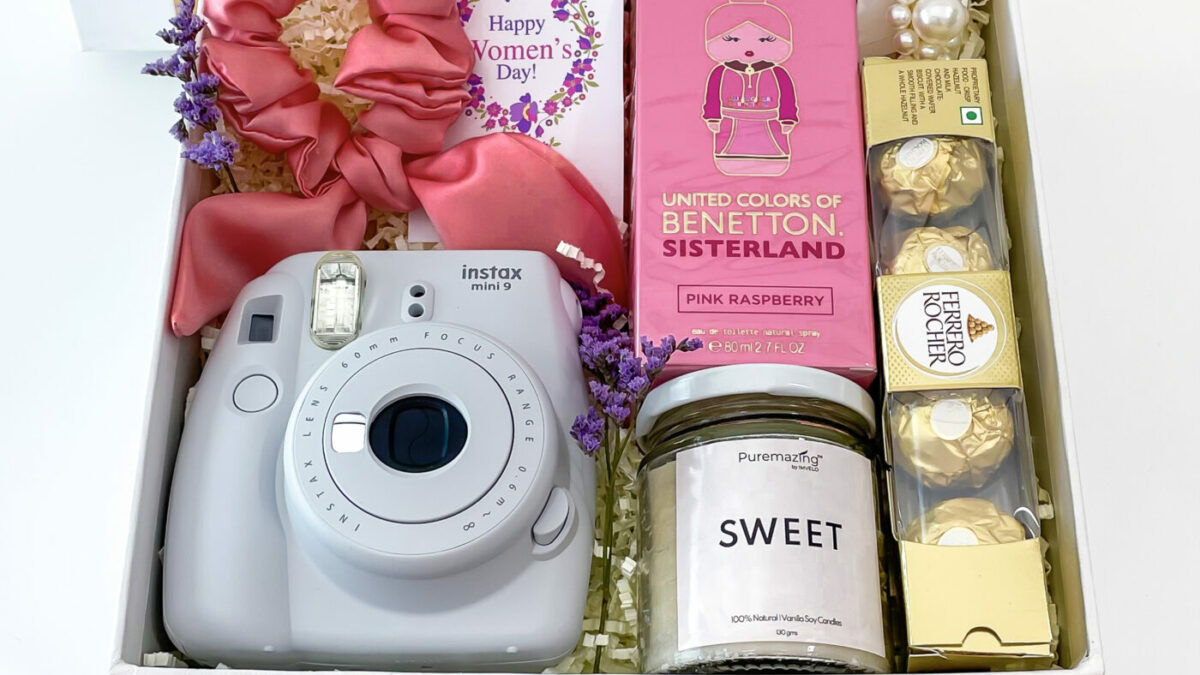 19 Gifts for 10 Year Old Girls - arinsolangeathome