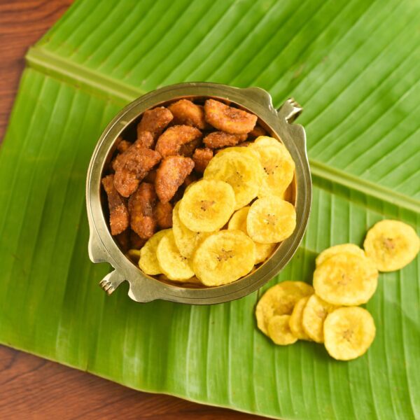 Kerala Banana Chips And Sharkkara Varatti