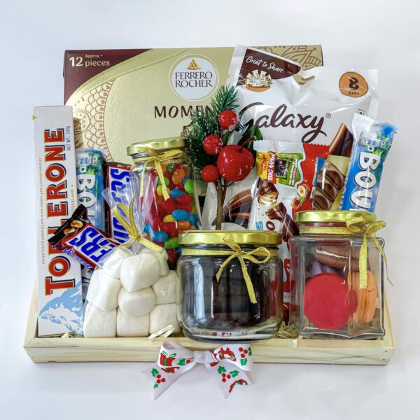 IMG 2198 scaled e1679649106695 India's Favourite Online Gift Shop