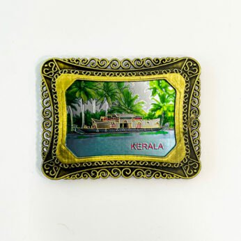 Kerala fridge magnet ( 5 packs ) With a height of 4.5 cm, and a width of 6 cm.
