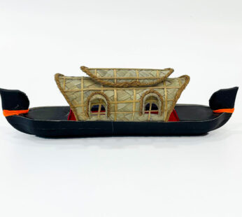 Handcrafted Kerala mini house boat with 2 windows (H 3 x W 9.75 x L 1.75 inches)