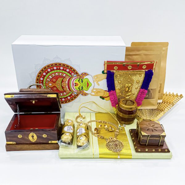 Handpicked Republic Day gift hamper filled with traditional gifts - Image 3