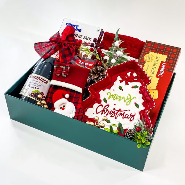 Evergreen Elegance: Unwrap Joy with the Green Christmas Gift Box - Image 2