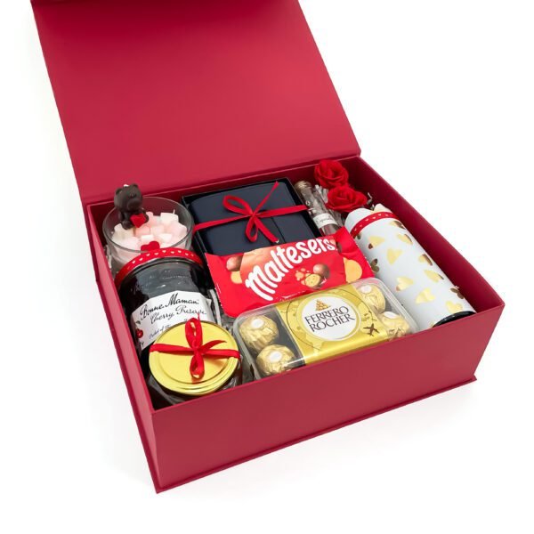 Special Valentine's Day gifts romantically filled with chocolates, red wine, and more - Image 5