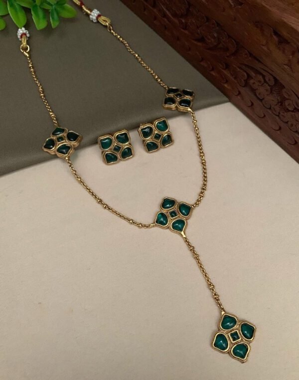 Elevate Your Style: Imitation Ruby Geometric Jewelry Set - Image 3