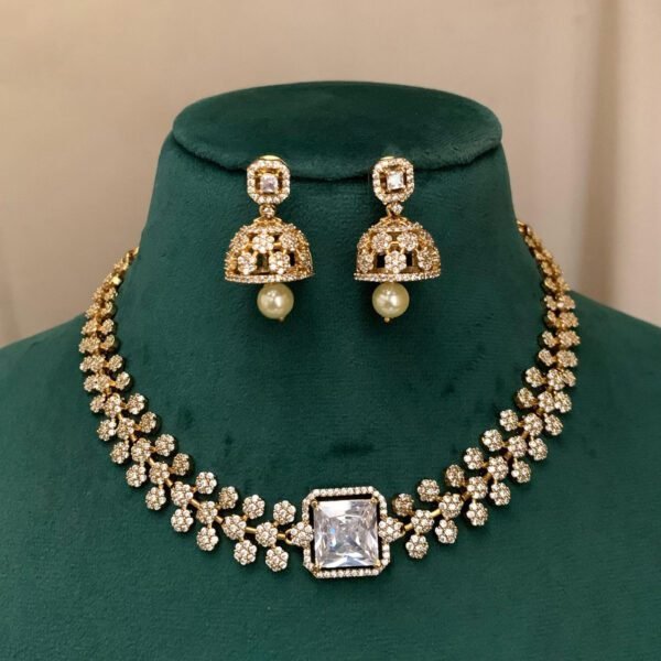 Radiant Blue Elegance: Luxurious Imitation Jewelry Set - Image 4