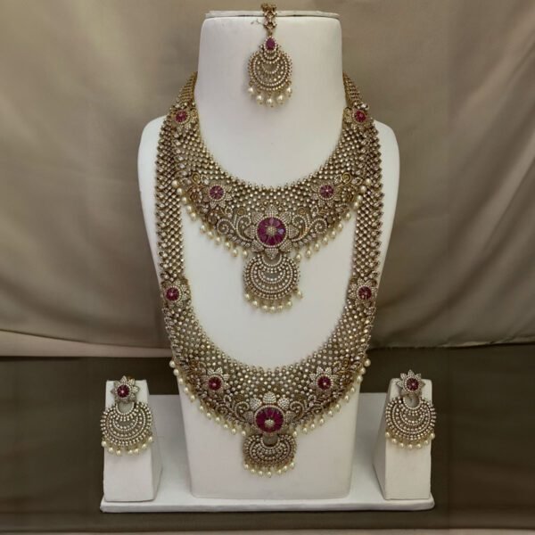 Opulent Gold-Toned Traditional Necklace and Earrings Set - Image 2