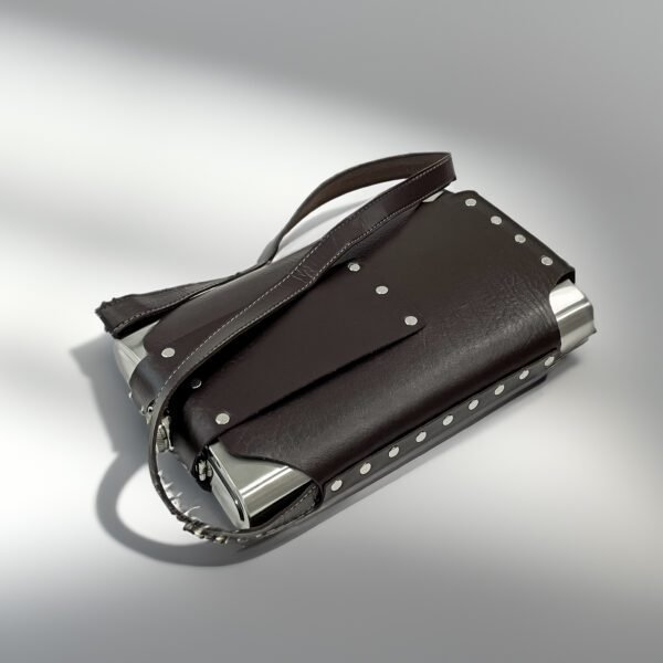Premium 1750ml Hip Flask - The Ultimate Accessory for Every Adventure - Image 5