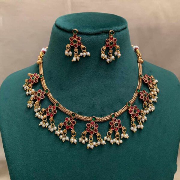 Royal Mughal Festive Jewelry Set - Image 2