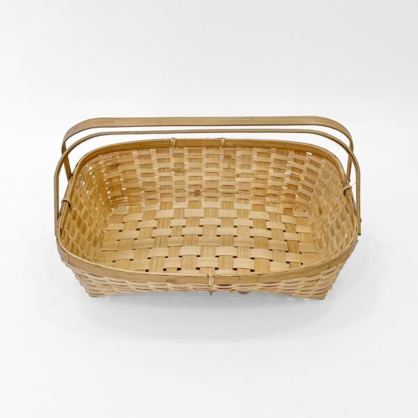 Quality Lightweight Cane Basket – Handcrafted Storage Solution with Timeless Design - Image 3