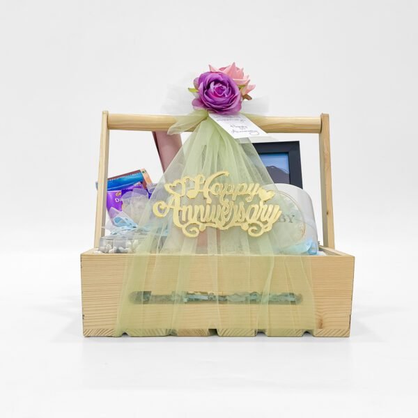 Romantic Anniversary Gift Tray – Sweet & Thoughtful Elegance - Image 4