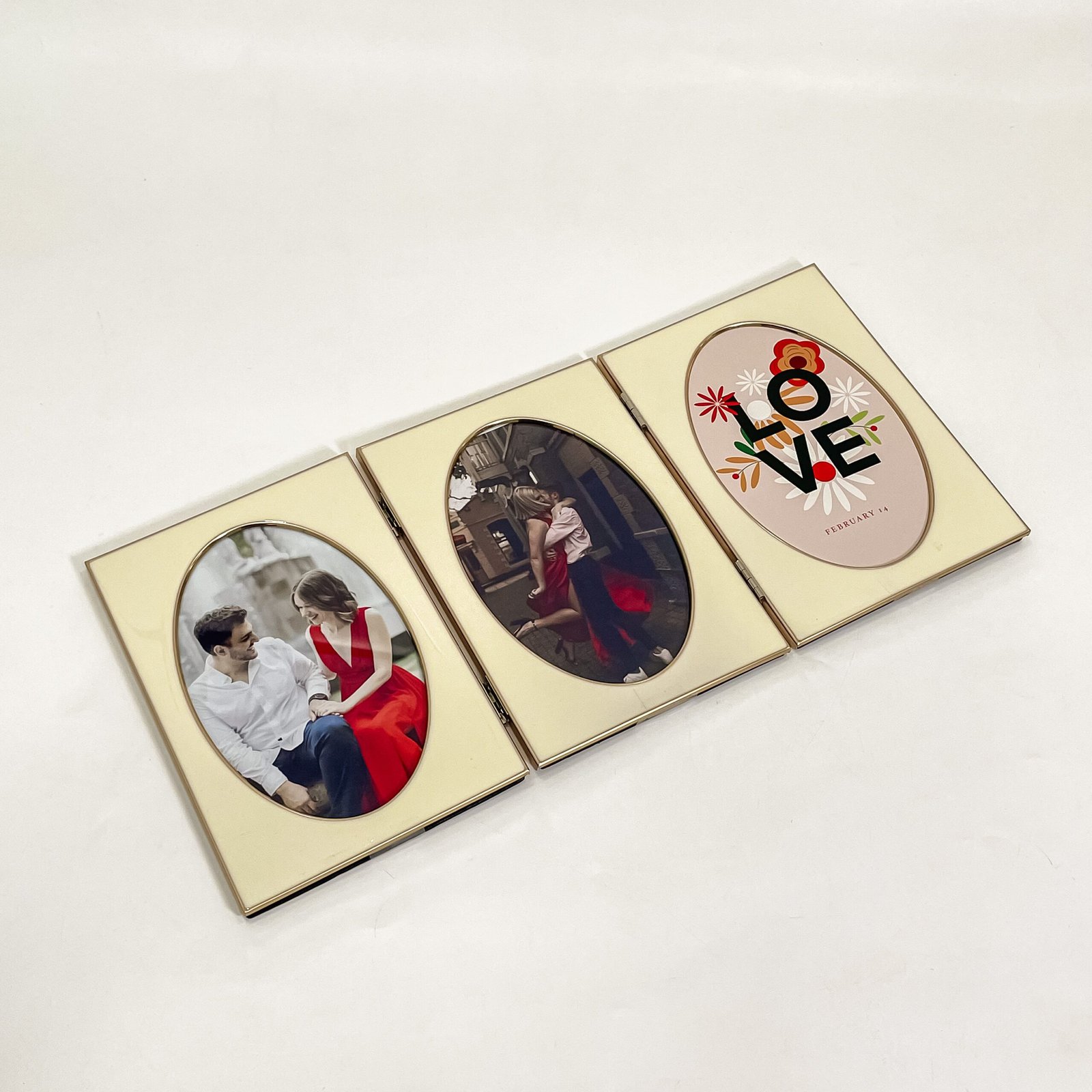 Folding Photo Frame