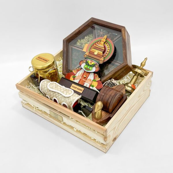 Kerala Heritage Gift Tray – Traditional Souvenirs & Snacks Hamper - Image 3