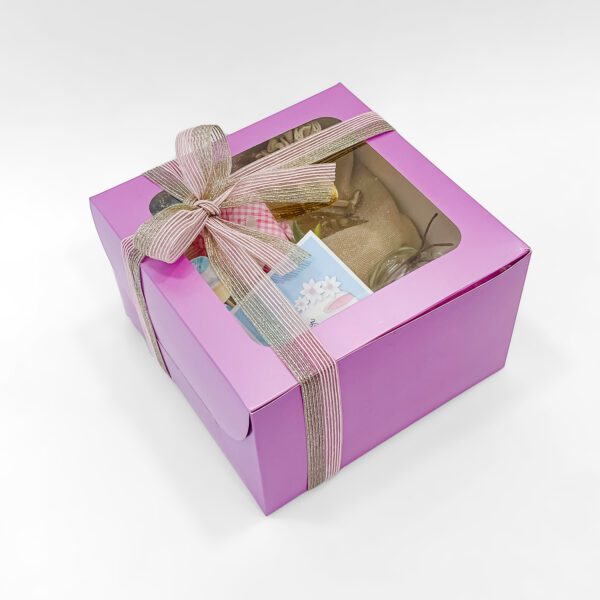 Deluxe Easter Gift Box – Elegant Treats for a Joyous Celebration - Image 4