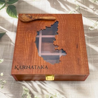 Karnataka Legacy Spice Box – 8x8x2.6 inch Wooden Masala Organizer with Map View Lid (Empty)