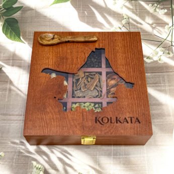 Regal Kolkata Spice Vault – 8x8x2.6 inch Wooden Heritage Box with 9 Premium Whole Spices
