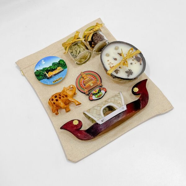 Kerala Souvenir Gift Box with Wooden Elephant, Spices & Kathakali in Jute Bag - Image 3