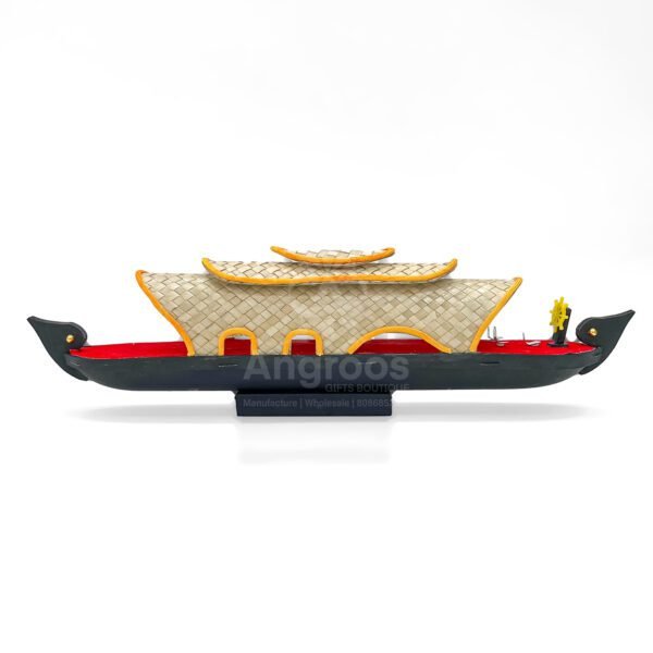 Elegant 16 Inch Kerala Boat Replica – Handwoven Cultural Souvenir - Image 2