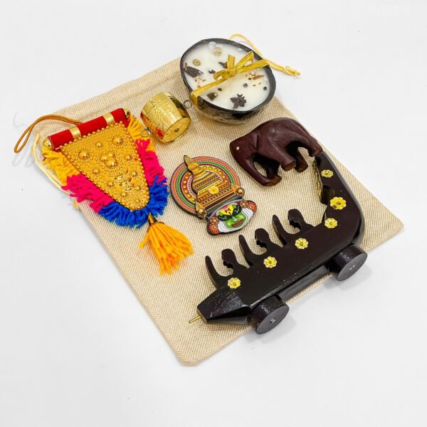 Kerala Cultural Gifts Hamper – Nettipattam, Kathakali, Boat & Decor in Jute Bag - Image 2