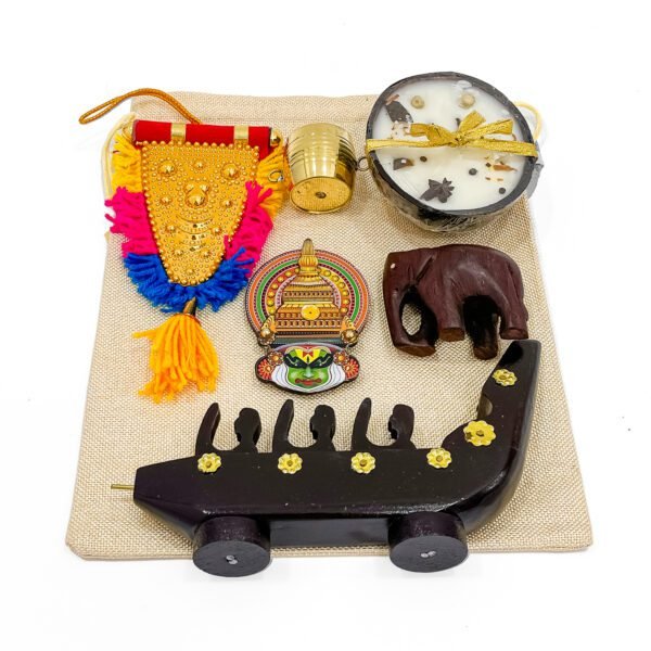 Kerala Cultural Gifts Hamper – Nettipattam, Kathakali, Boat & Decor in Jute Bag - Image 4