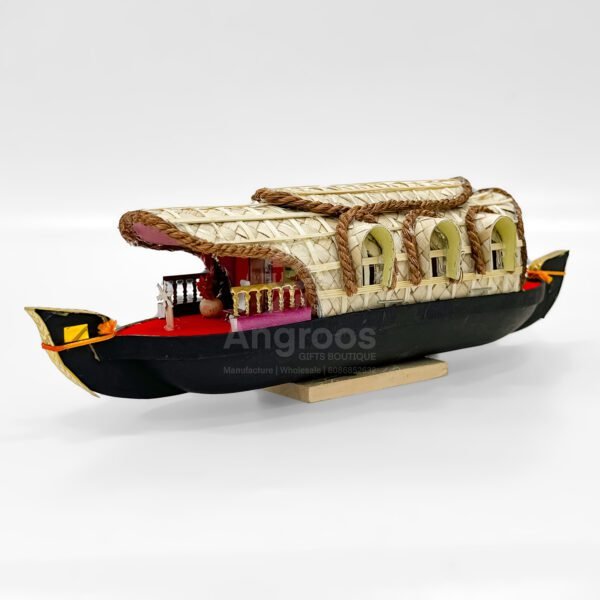 Elegant Kerala Traditional Boat Souvenir – 11 Inch Handcrafted Model - Image 5