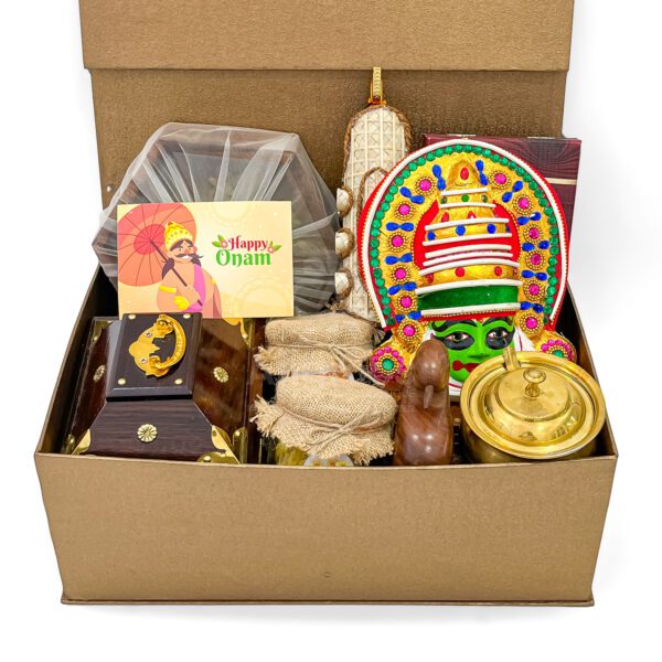 Luxury Onam Gift Hamper with Kathakali Mask, Aranmula Mirror & Kerala Treasures - Image 4