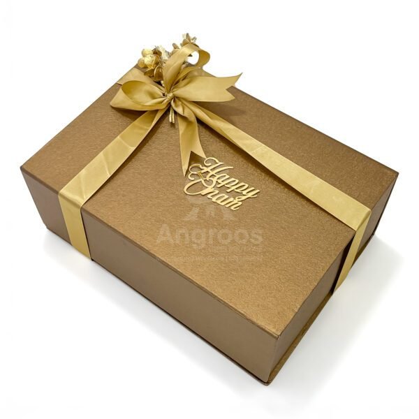 Premium Onam Gift Box with Kerala Spices, Chips, Souvenirs & Nilavilakku - Image 5
