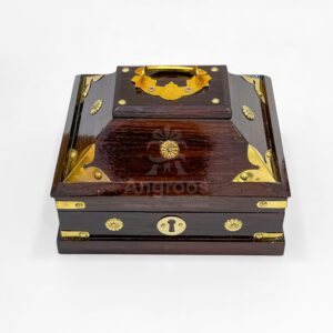 Amadapetti (Jewellery Box) 