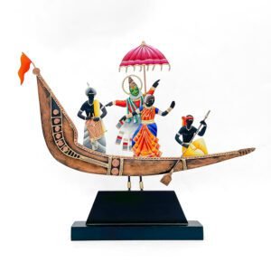 Kerala Snake Boat with Kathakali