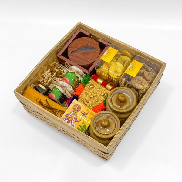 Onam Gifts Basket with Nettipattam, Spices & Kerala Snacks - Image 3