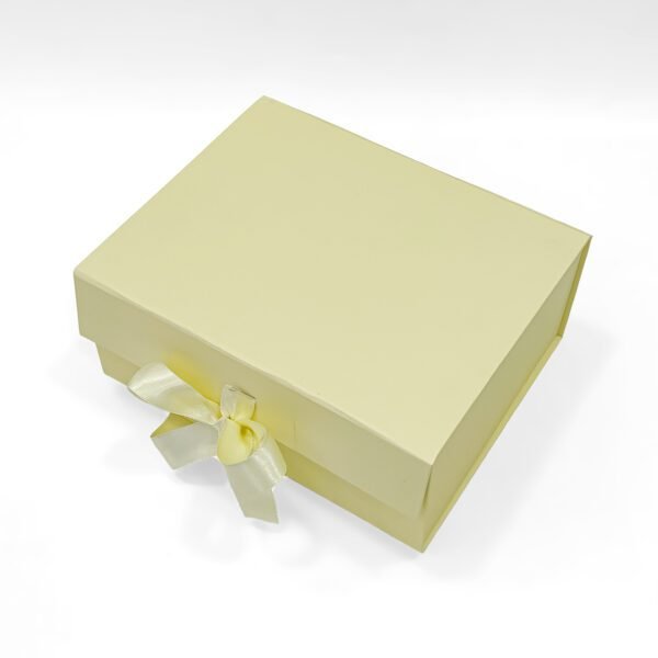 Creamy Ribbon box