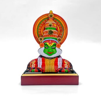 Green Face Kathakali Statue (Height: 7 Inch)