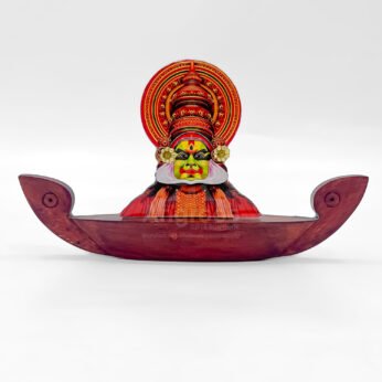 Kathakali in Boat Memento (Height: 5 Inch)